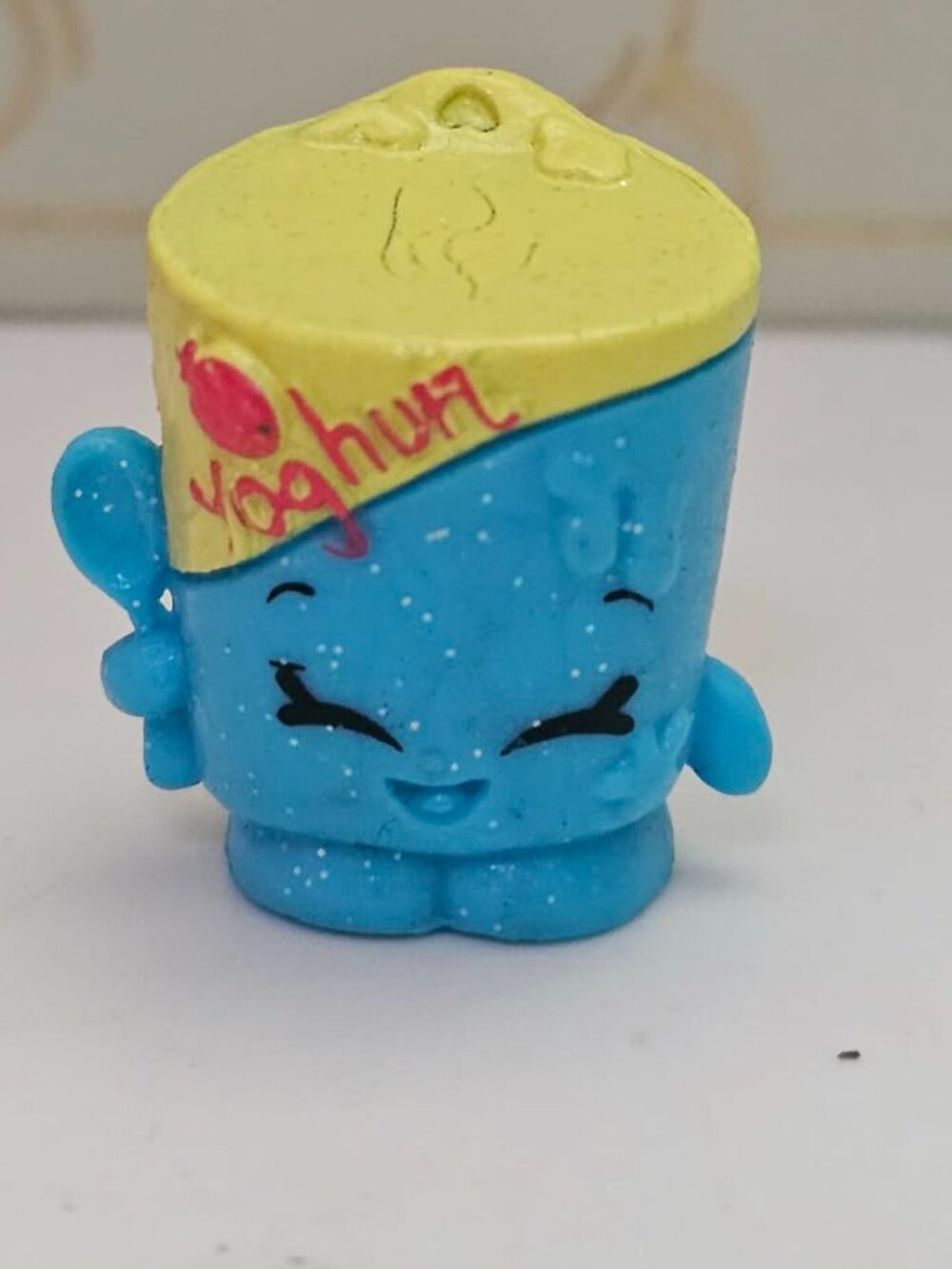 RARE Shopkins Series 1 Ghurty (Gold Coin on Back)